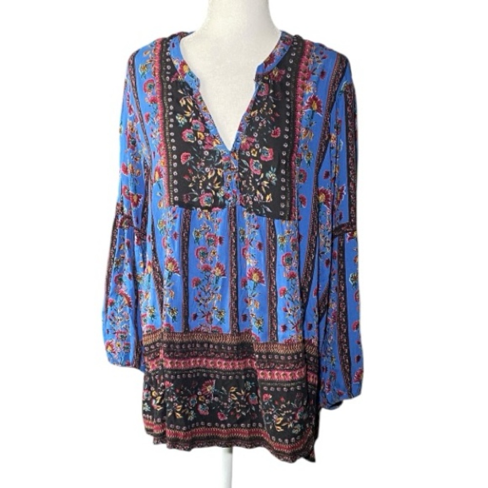 Nostalgia Bohemian Floral Blouse - Blue and Black
